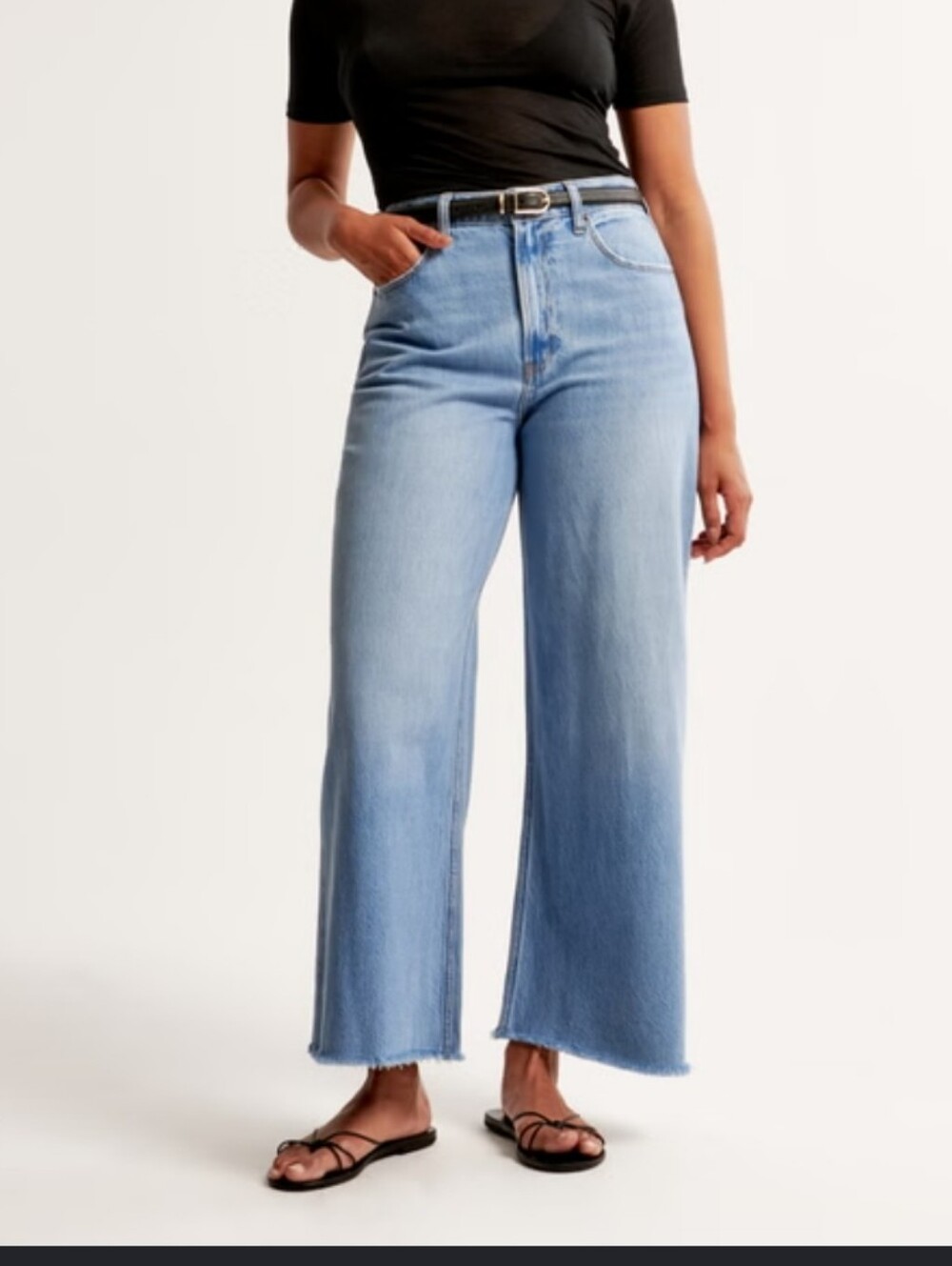 Abercrombie Lightweight Drapey Rigid Curve Love High Rise Cropped Wide Leg Jean